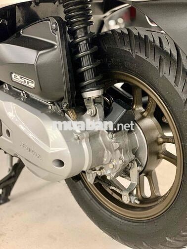 Honda Scoopy 2024 Trắng nhám BSTP Chính Chủ Xe Đẹp