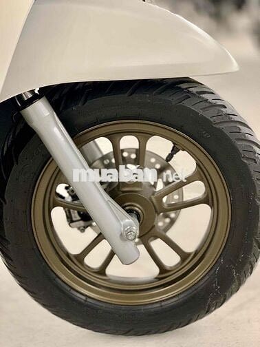 Honda Scoopy 2024 Trắng nhám BSTP Chính Chủ Xe Đẹp