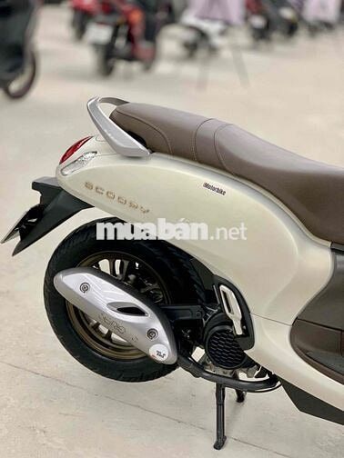 Honda Scoopy 2024 Trắng nhám BSTP Chính Chủ Xe Đẹp