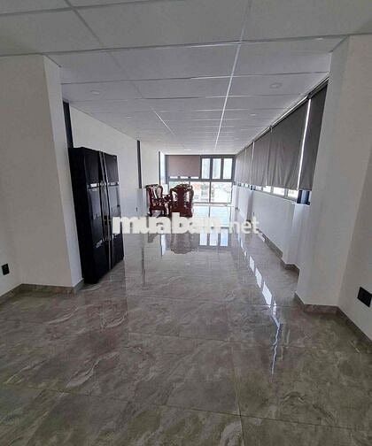MẶT TIỀN KINH DOANH - 4 x 20 - TRỆT 5 LẦU ST - TRỐNG SUỐT - TM