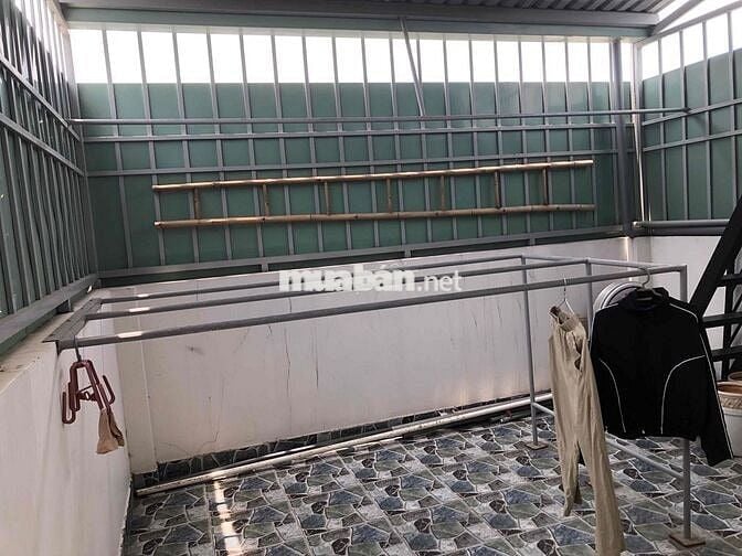 Phòng trọ Máy Lạnh Inventer, có Gác, cửa sổ,, Gần khu tên lửa