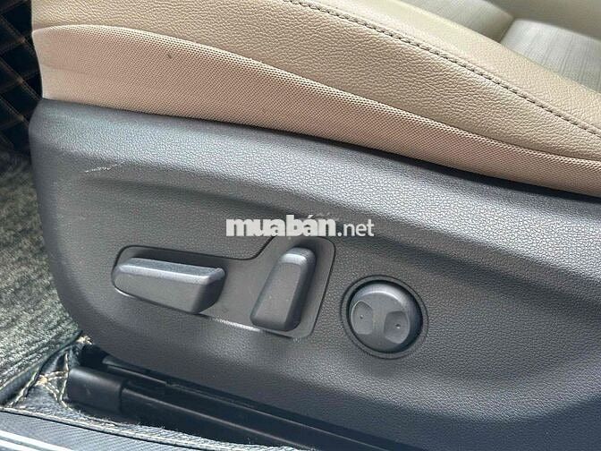 Cần Bán Hyundai Elantra 2.0Gls 2021 Trắng  xe đẹp