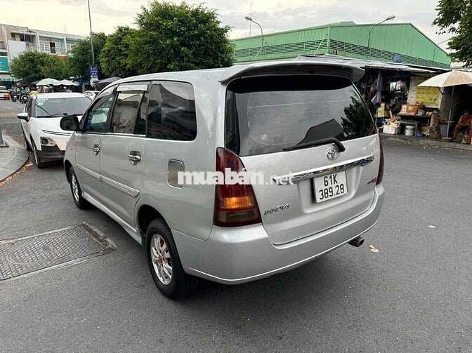 Toyota Innova 8 chỗ Số sàn Bạc Chính Chủ