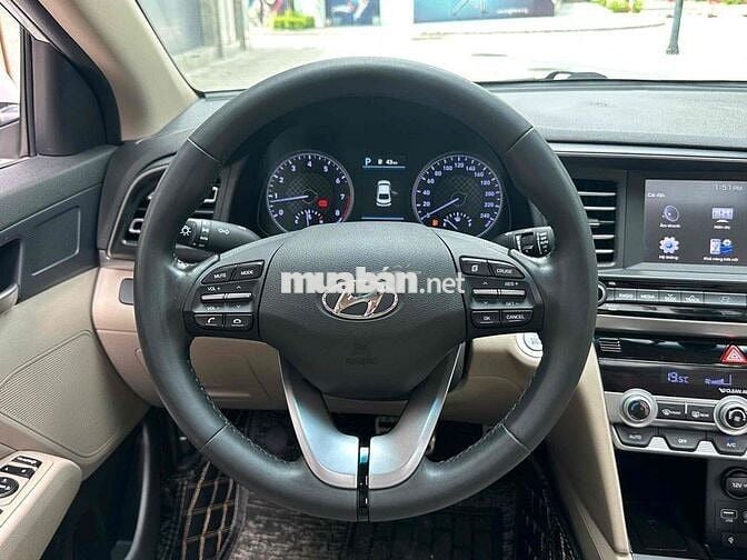 Cần Bán Hyundai Elantra 2.0Gls 2021 Trắng  xe đẹp