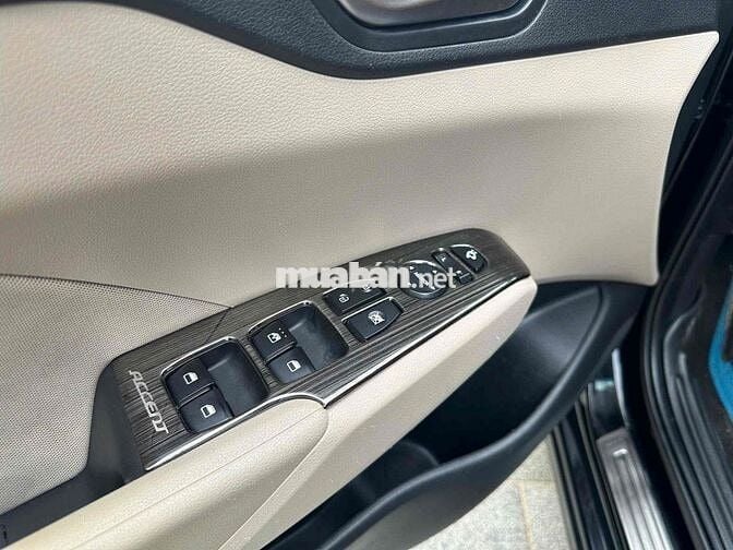 Cần Bán  Hyundai Accent 2022 1.4 AT Tự động xe đep