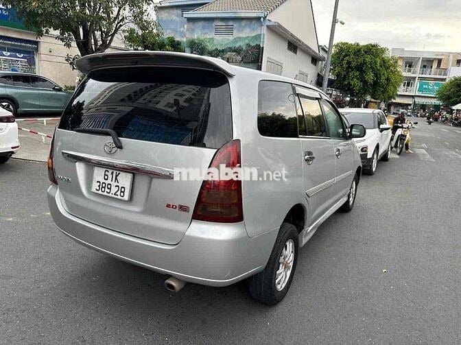 Toyota Innova 8 chỗ Số sàn Bạc Chính Chủ