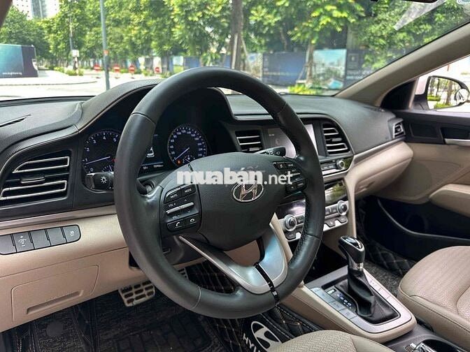 Cần Bán Hyundai Elantra 2.0Gls 2021 Trắng  xe đẹp