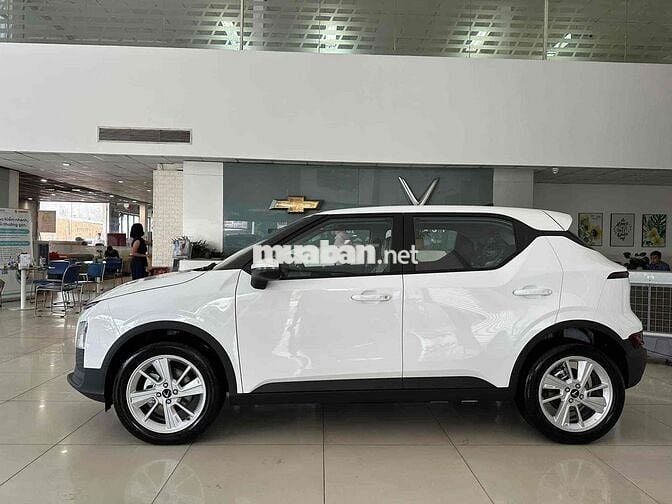 VinFast VF 5 Plus ưu đãi khủng sẵn giao ngay