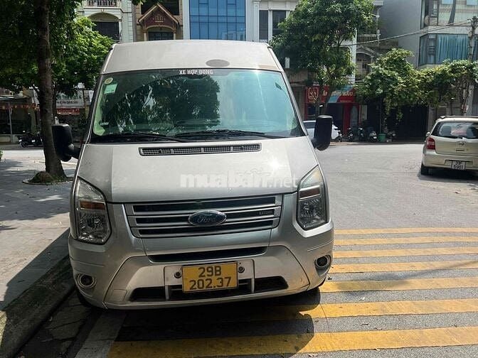 Ford Transit 2018 16 chỗ Bạc