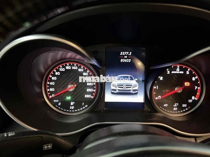 Mercedes-Benz C300 Coupe 2 Cửa
