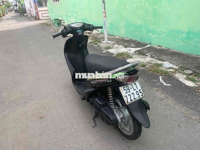 Yamaha Ultimo Đen Tự động