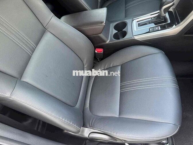 Mitsubishi Xpander Premium 2024 Trắng 3 vạn
