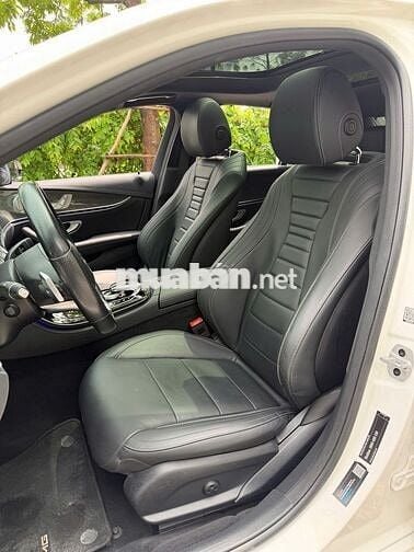 Mercedes-Benz E300 AMG 2020 Trắng/Đen 72000 km
