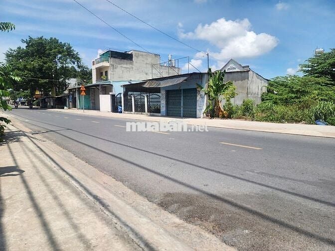MẶT TIỀN ĐƯỜNG SUỐI LỘI, Củ Chi 5x30=150m2 Sổ riêng 1 tỷ 1 xây tự do