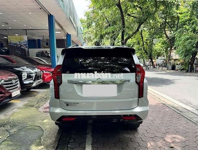 Mitsubishi Pajero Sport 2023 2.4D 4x4 AT Trắng