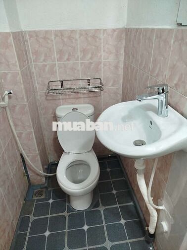 Phòng có ban công, cửa sổ thoáng mát – Không gian sống lý tưởng