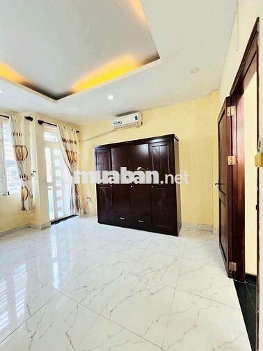 HẺM XE HƠI 8M  4,2 x 15M 
60M2 X 4 TẦNG GẦN LÊ VĂN THỌ CHỈ 6 Tỷ 7 
