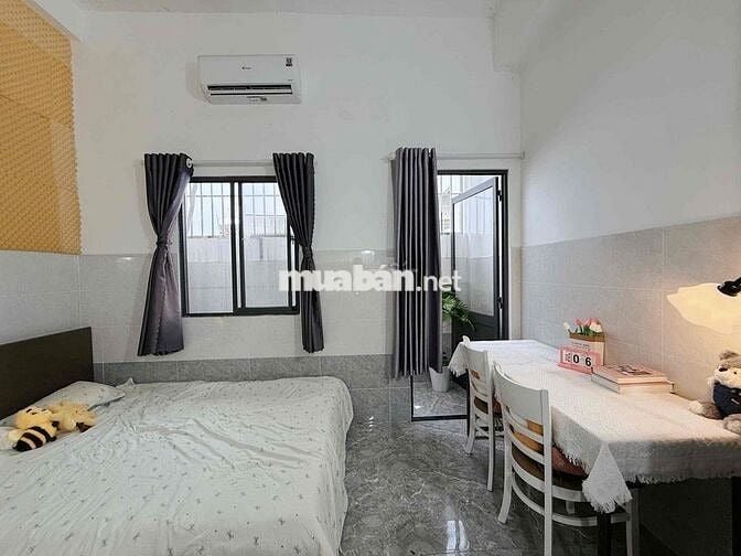 Cho thuê căn hộ Studio mới ban công – Đường Nhất Chi Mai, Quận Tân Bìn