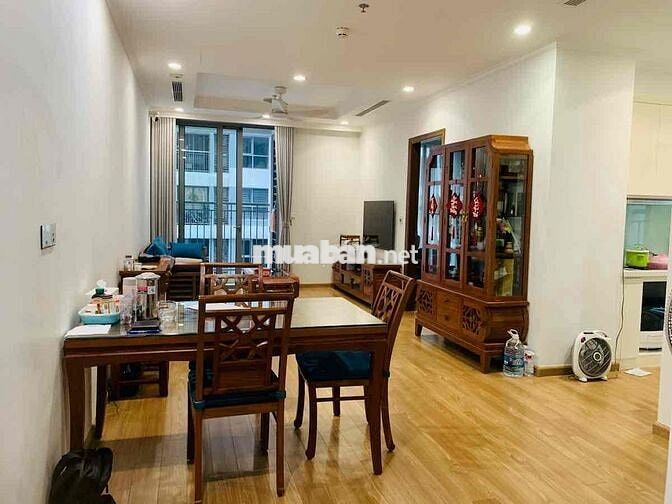 Vip! CC Hong Kong Tower Đê La Thành, 67m2 2PN, tầng đẹp, full nội thất