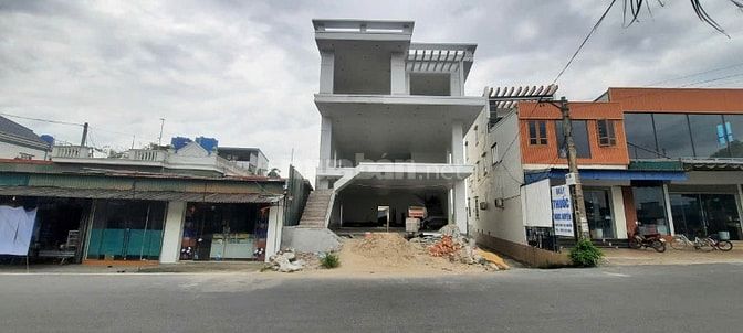 CHO THUÊ MẶT BẰNG KINH DOANH - VỊ TRÍ VÀNG ĐẸP NHẤT XÃ THÁI NINH 