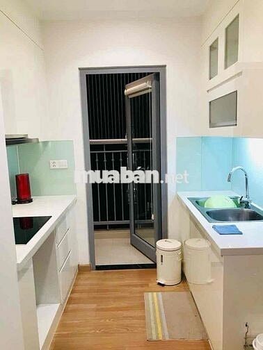 Vip! CC Hong Kong Tower Đê La Thành, 67m2 2PN, tầng đẹp, full nội thất