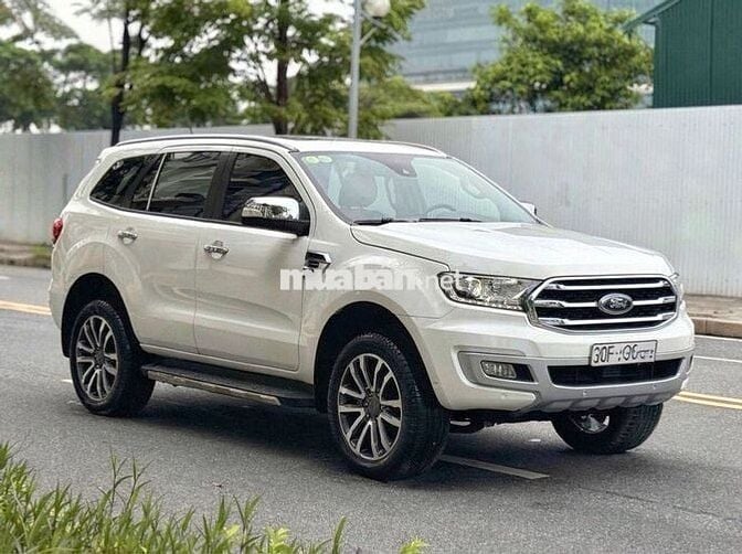 Ford Everest Titanium 2.0L 4x4 AT 2019 - 798 Triệu