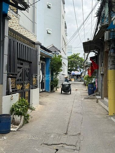  bán nhà hẻm xe hơi đường lê đình cẩn phường Tân Tạo quận Bình Tân
