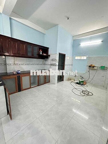 cho thuê nhà hẻm trường chinh p14 tb. DT: 5m x 15m 1 lầu giá 12tr