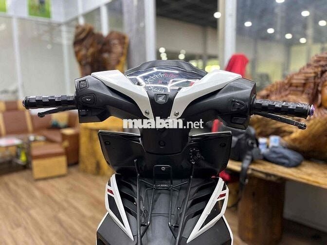 Honda Winner V1 2018 chính chủ bstp máy êm