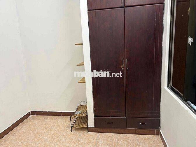 Phòng trọ phú nhuận đường lê văn sỹ ( liên hệ :***)