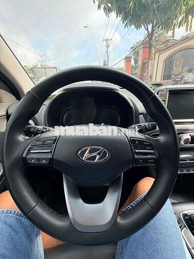 Hyundai Kona Số tự động 5 chỗ màu Đỏ 2021 đặc biêt