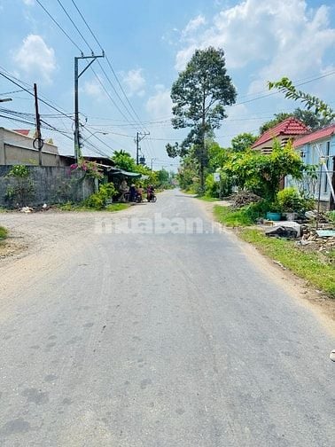Chính chủ cần bán lô đất thổ cư ngay gần trung tâm Thị xã Trảng Bàng