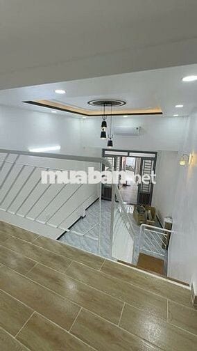 Cho thuê nhà 2pn hẻm ba gác đường Nguyễn Phúc Chu, Q.Tân Bình
