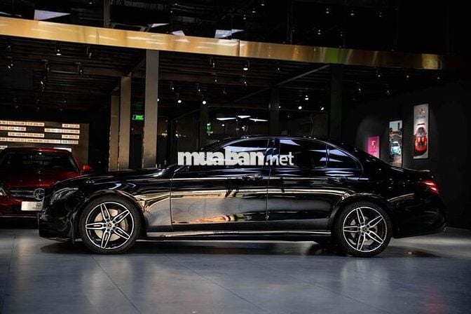 Mercedes-Benz E300 2019 Đen 37.000 km