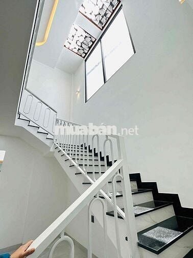 bán hoặc cho Thuê nhà villa hồ bơi, có sân vườn, sổ hồng riêng