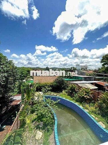 bán hoặc cho Thuê nhà villa hồ bơi, có sân vườn, sổ hồng riêng