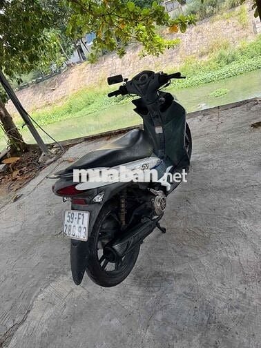 Suzuki Hayate Trắng
