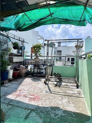 Bán nhà hẻm xe hơi đường Lê Thị Bạch Cát, Phường 11, Quận 11