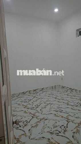 Cho thuê nhà nguyên căn mặt tiền Nguyễn Tất Thành, Phước Long, NT