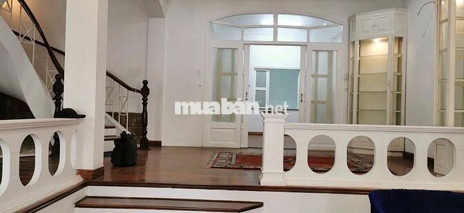 MB KINH DOANH NGANG 8M HẦM T 2L ĐƯỜNG ĐẶNG DUNG QUẬN 1