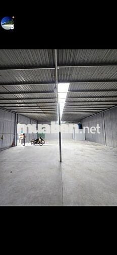 CẦN CHO THUÊ KHO,XƯỞNG SẢN XUẤT 12X20M GIÁ CHỈ 15TR//T
