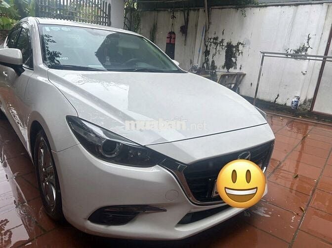Mazda Mazda 3 1.5 AT 2018 Trắng Tự động