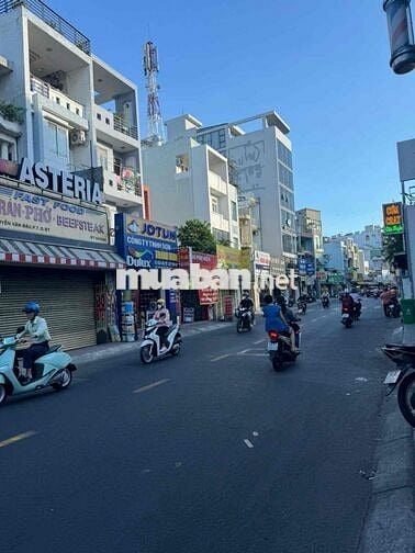 nguyên căn  25m2 - mặt tiền đường 8m - có vỉa hè - có cửa kiếng
