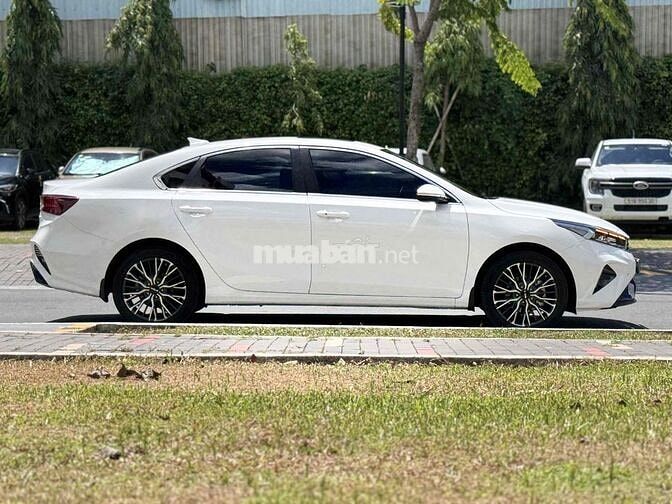 Kia K3 2.0 Premium 2025 (Bản full kịch options)