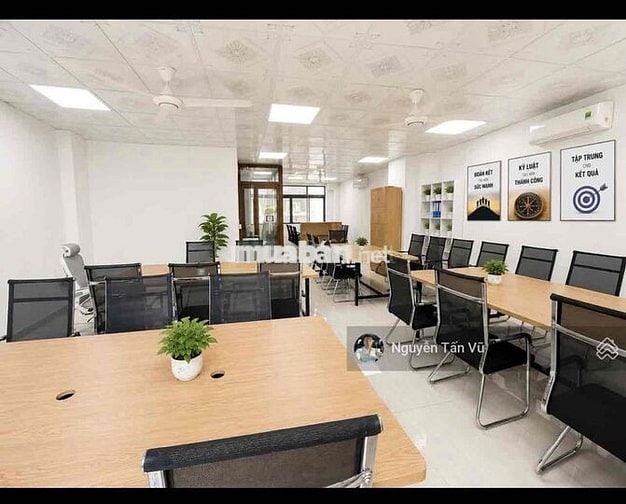 Toà nhà 7x18m cho thuê lễ từng tầng văn phòng tại Vạn Phúc City
