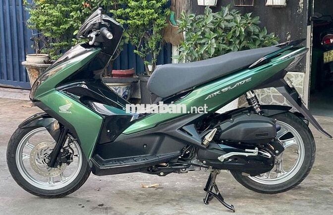 Honda Air Blade 2013 Xanh Rêu phối Đen