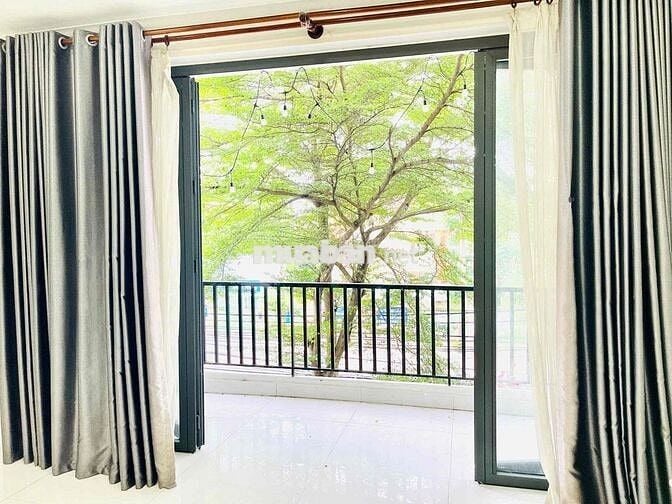Phòng 60m2 nội thất đầy đủ giá 5tr