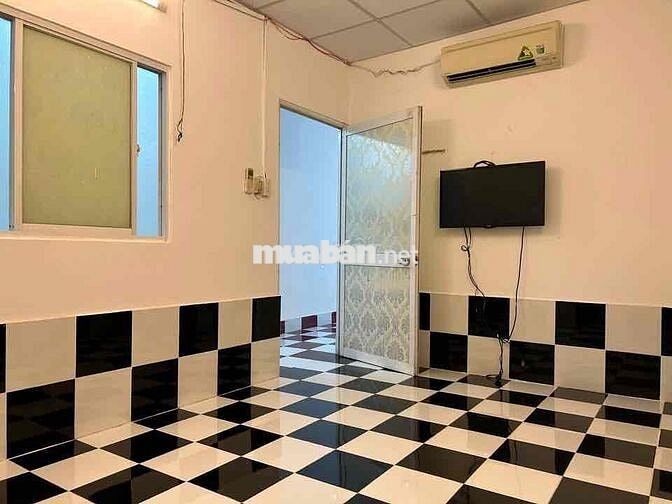 💎 💎 💎 NHÀ TRUNG TÂM MỚI SƠN SẠCH ĐẸP GẦN CHỢ GÒ VẤP 2PN 1WC