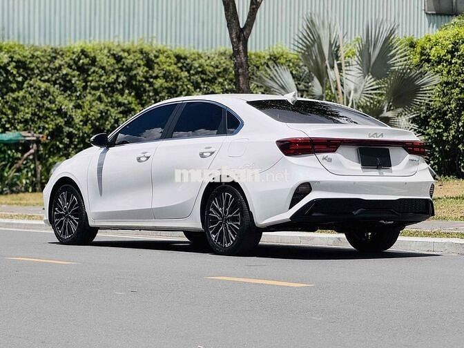 Kia K3 2.0 Premium 2025 (Bản full kịch options)