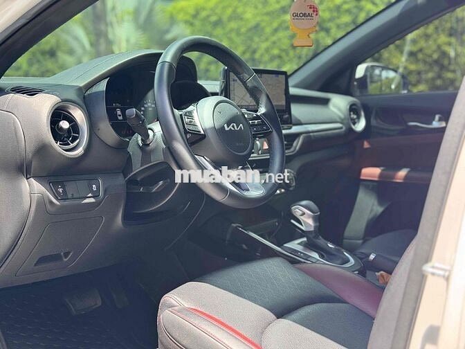 Kia K3 2.0 Premium 2025 (Bản full kịch options)
